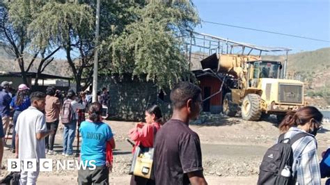 0moviesgo|Homes bulldozed in Timor.